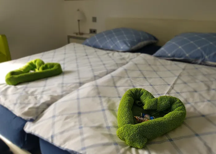 Schusters Murgtalblick * غرنباخ